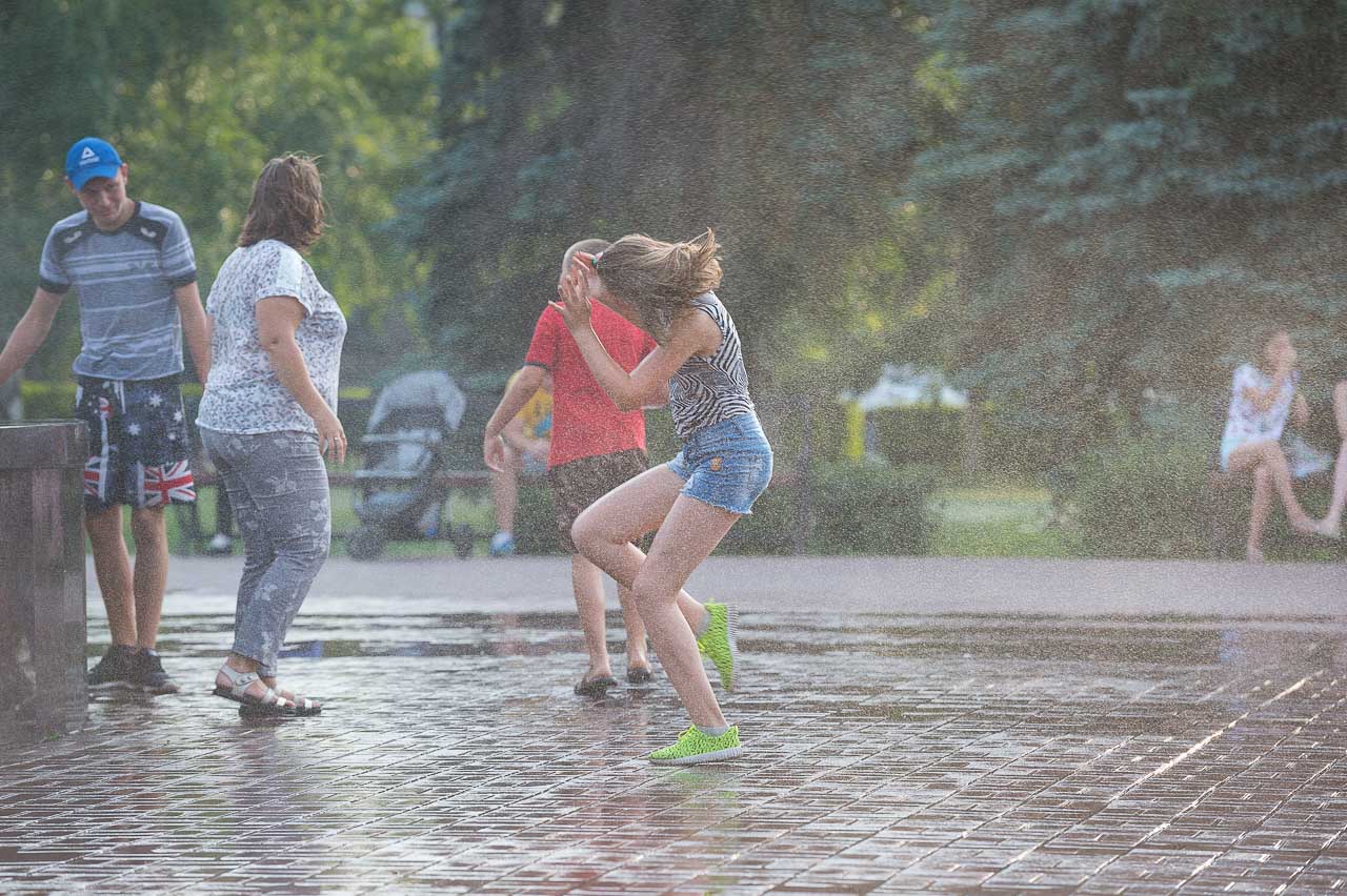 Где сейчас идет дождь в челябинске. Дождь в Челябинске. Дождь в Челябинске сегодня. Три дня дождя Челябинск фото.