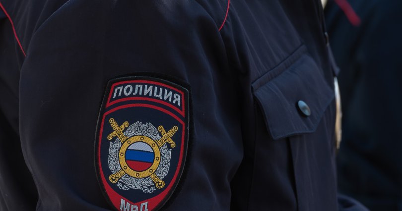 Под Челябинском сотрудницу полиции 
подозревают в получении взятки
