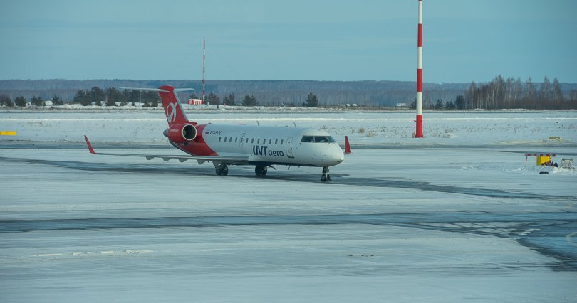 Челябинский аэропорт временно 
приостановил работу из-за снегопада 
и гололедицы
