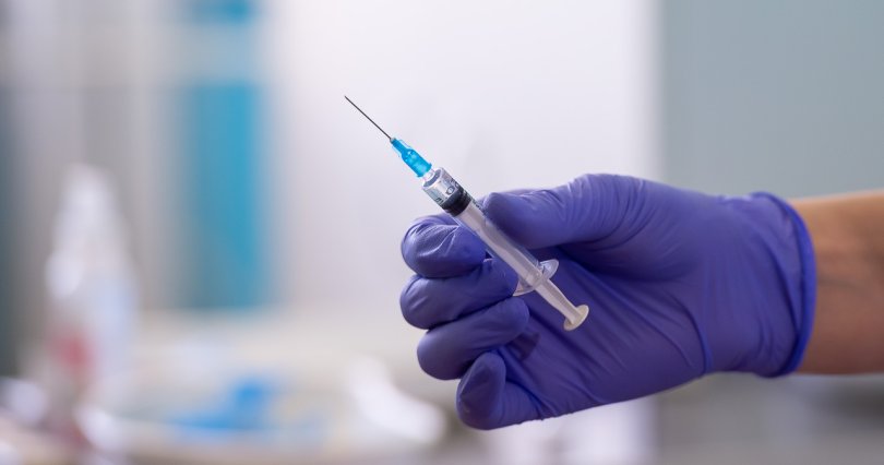 Губернатор Челябинской области заявил 
о необходимости продолжать активную 
вакцинацию от COVID-19
