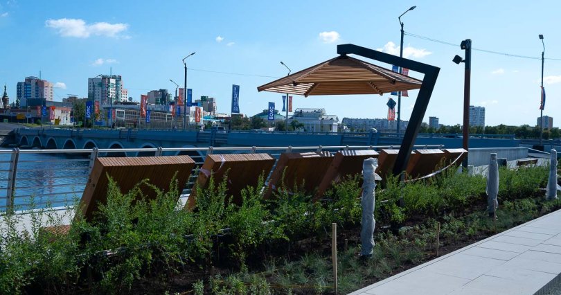 В Челябинске парковку 
у развлекательного комплекса 
«Мегаполис» сделали платной
