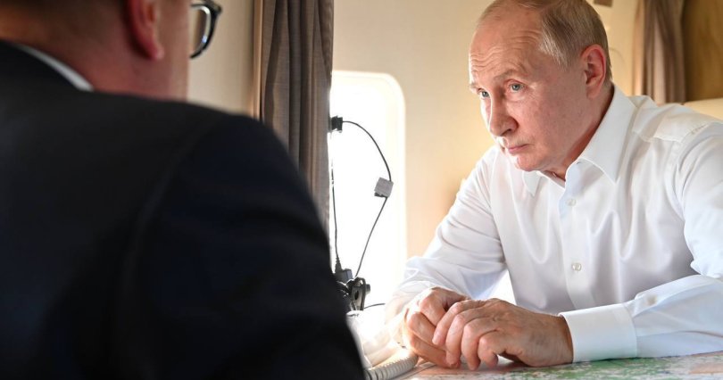 Губернатор Алексей Текслер поздравил 
президента России Владимира Путина с 
юбилеем
