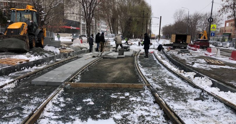 Возобновление движения трамваев 
в Ленинском районе затягивается на две 
недели
