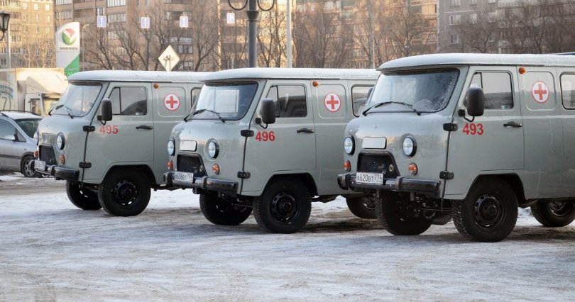Больницы Челябинска получили 29 новых 
автомобилей
