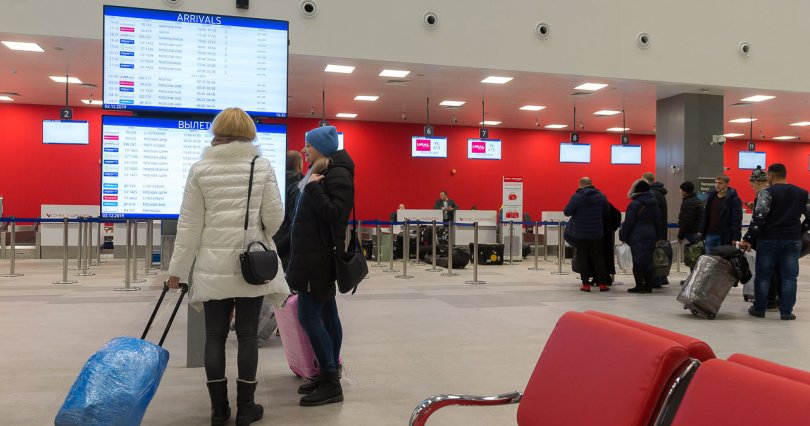 Из челябинского аэропорта задержаны 
7 рейсов из-за сильного снегопада
