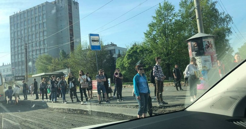 В Челябинске в пятницу могут возникнуть 
проблемы с общественным транспортом
