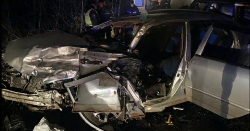 Водитель погиб в лобовом ДТП на трассе 
в Челябинской области

