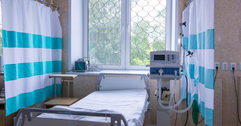 Восемь человек скончались от ковидной 
пневмонии в Челябинской области за сутки
