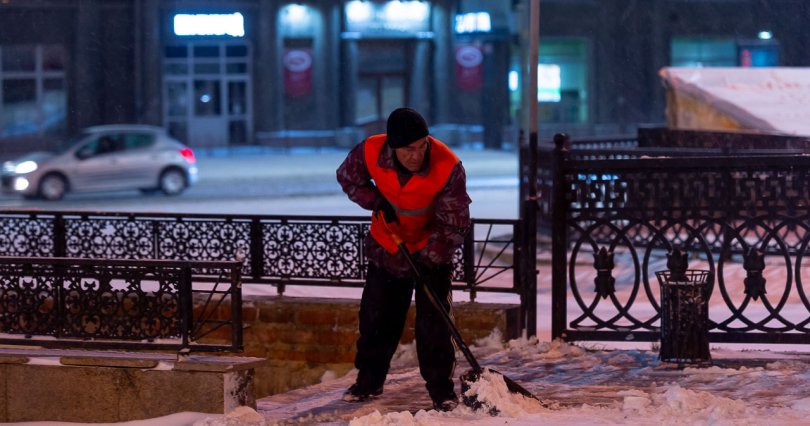 За ночь с улиц Челябинска вывезли более 
2 000 тонн снега

